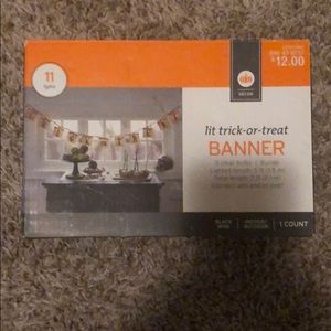 Halloween Trick or Treat Banner